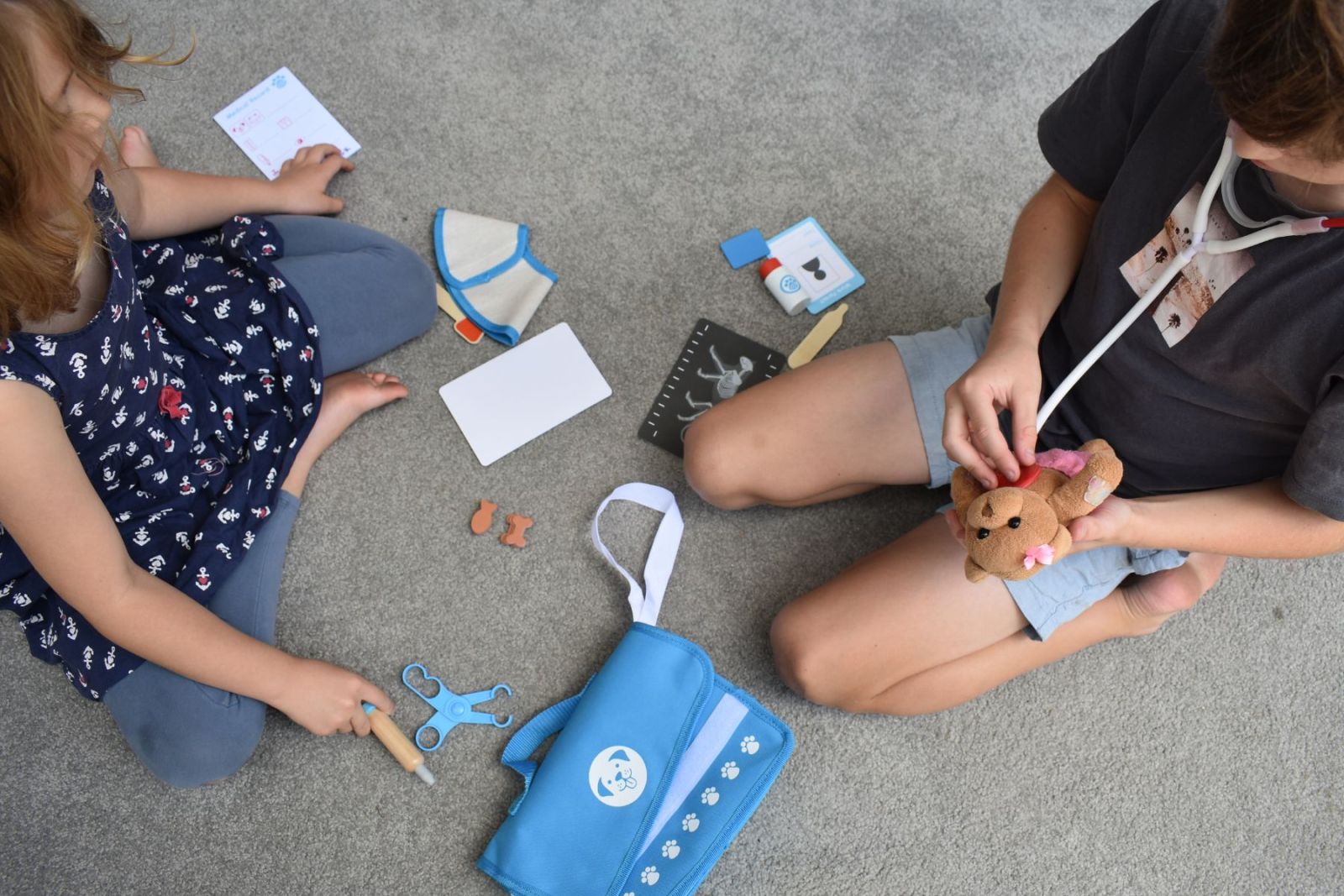 Kids Playing Doctor Wooden playsets